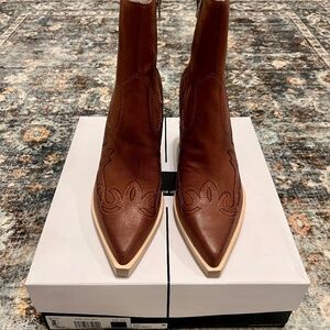 Women’s Dolce Vita Beaux Booties Sz 9.5